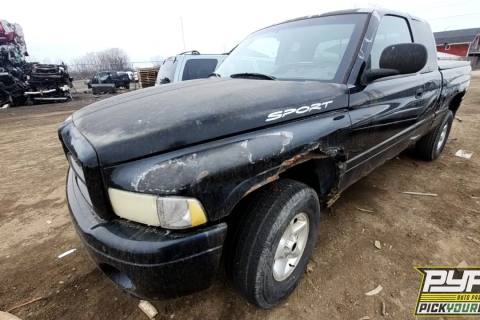 Photo of 2000 Dodge Ram 1500