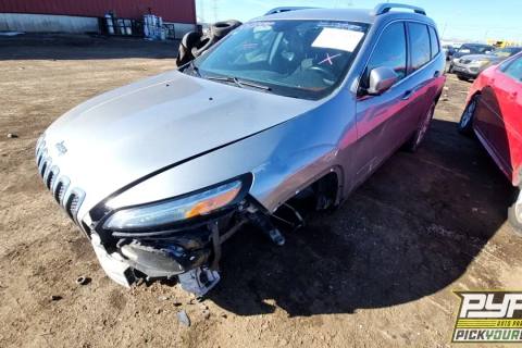 Photo of 2015 Jeep Cherokee
