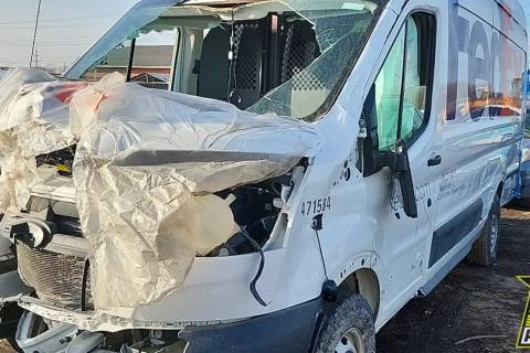 Photo of 2021 Ford Transit-350