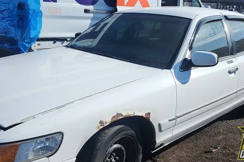 Photo of 1999 Mercury Grand Marquis