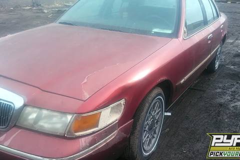 Photo of 2000 Mercury Grand Marquis