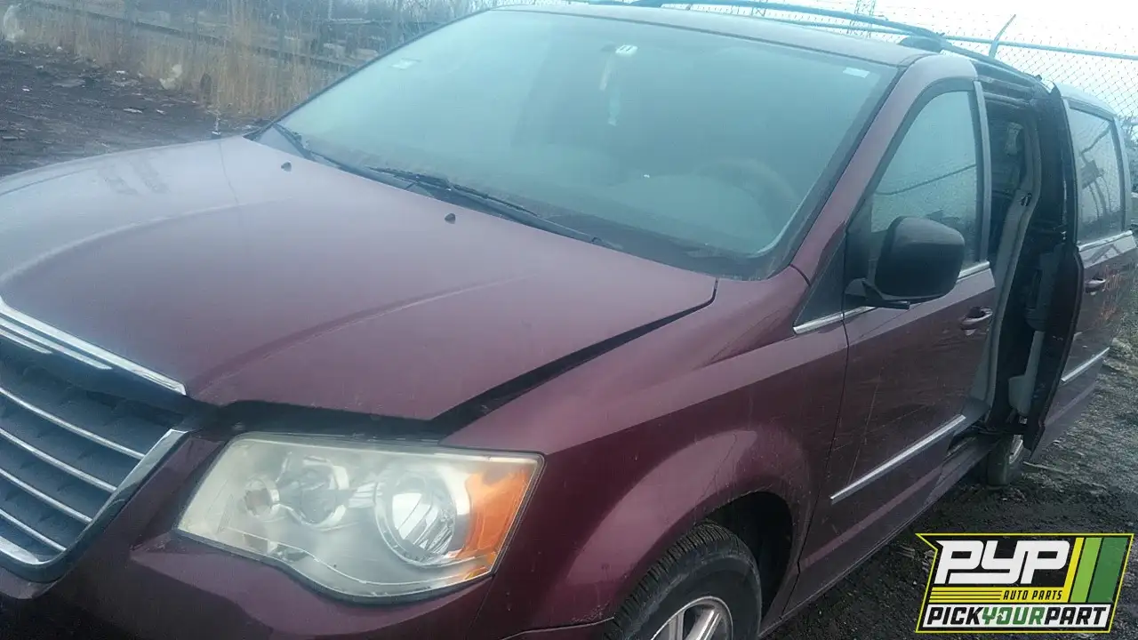 Photo of 2009 Chrysler Town & Country
