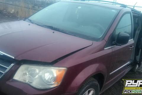 Photo of 2009 Chrysler Town & Country