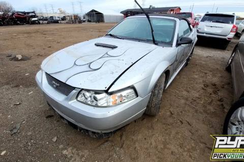 Photo of 2000 Ford Mustang