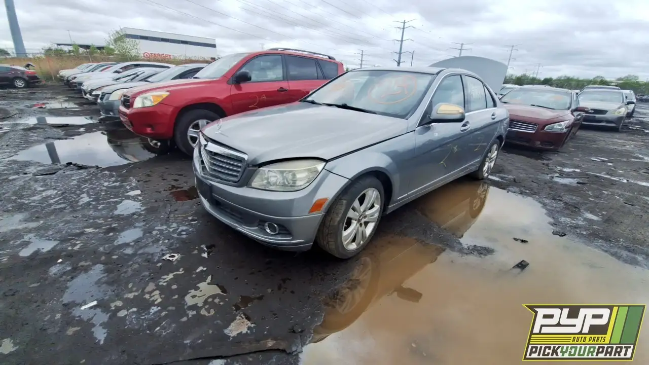 Photo of 2009 Mercedes-Benz C300