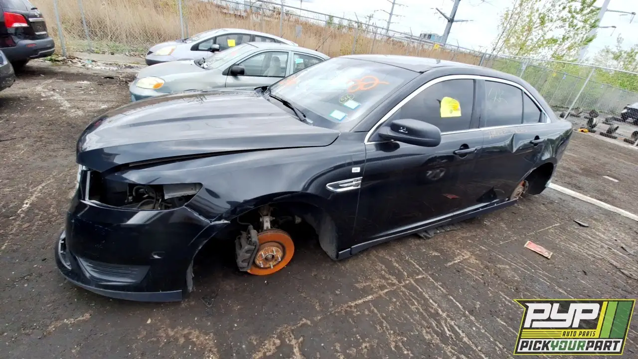 Photo of 2015 Ford Taurus
