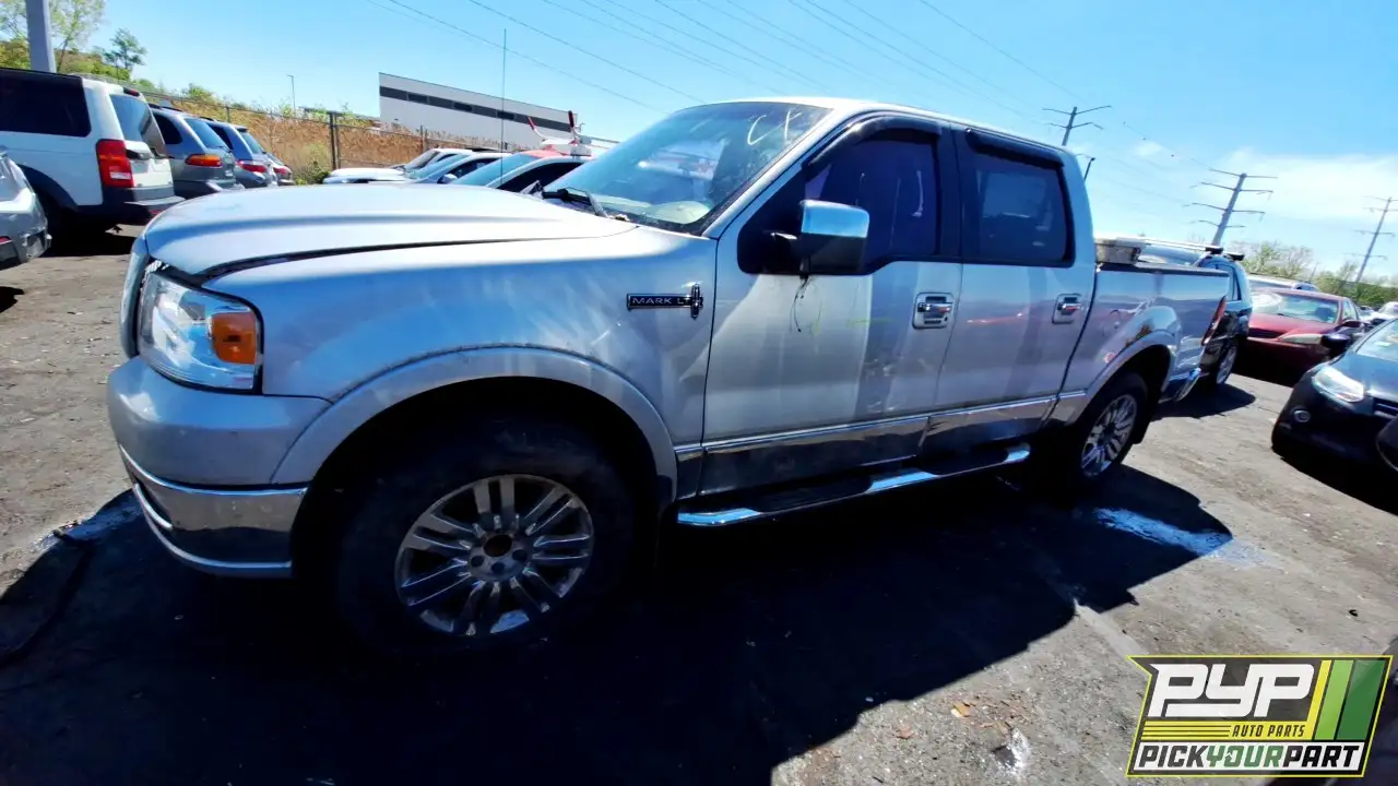 Photo of 2006 Lincoln Mark Lt