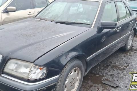 Photo of 1996 Mercedes-Benz C280