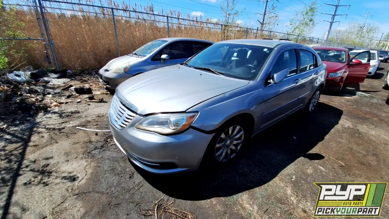 Photo of 2013 Chrysler 200