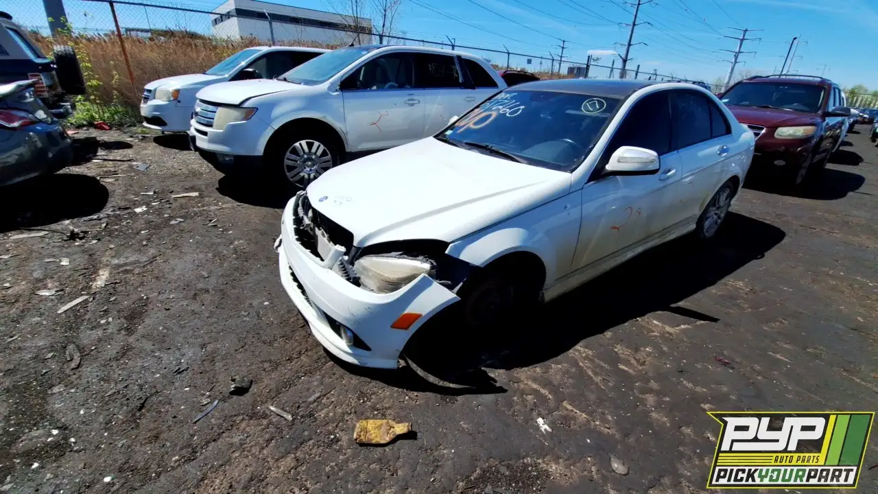 Photo of 2009 Mercedes-Benz C300