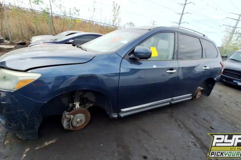 Photo of 2014 Nissan Pathfinder