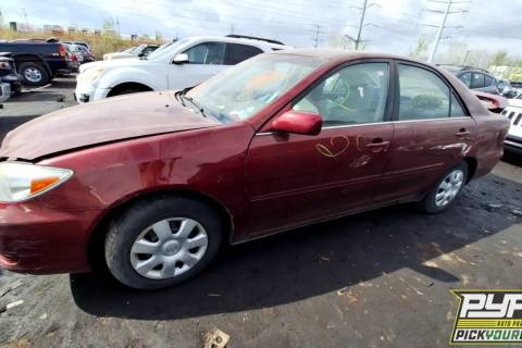 Photo of 2004 Toyota Camry