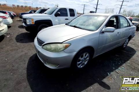 Photo of 2005 Toyota Camry