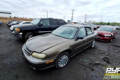 Photo of 2000 Chevrolet Malibu