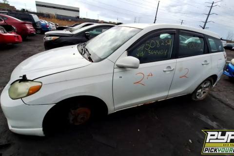 Photo of 2005 Toyota Matrix
