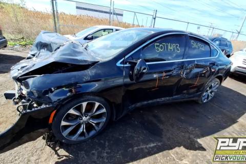 Photo of 2015 Chrysler 200