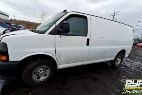 Photo of 2018 Chevrolet Express 2500
