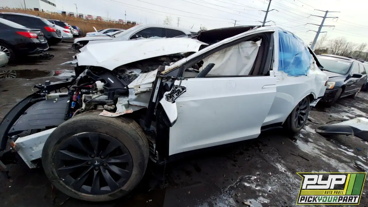Photo of 2018 Tesla X