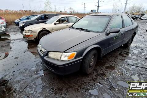 Photo of 2001 Toyota Camry
