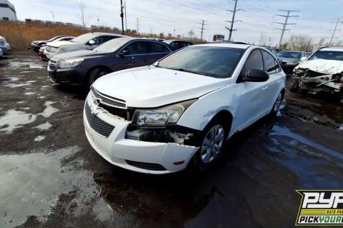 Photo of 2013 Chevrolet Cruze