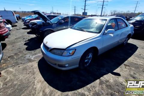 Photo of 2000 Lexus Es300