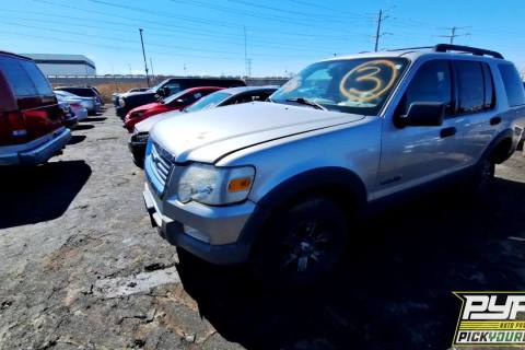 Photo of 2006 Ford Explorer