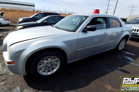 Photo of 2005 Chrysler 300