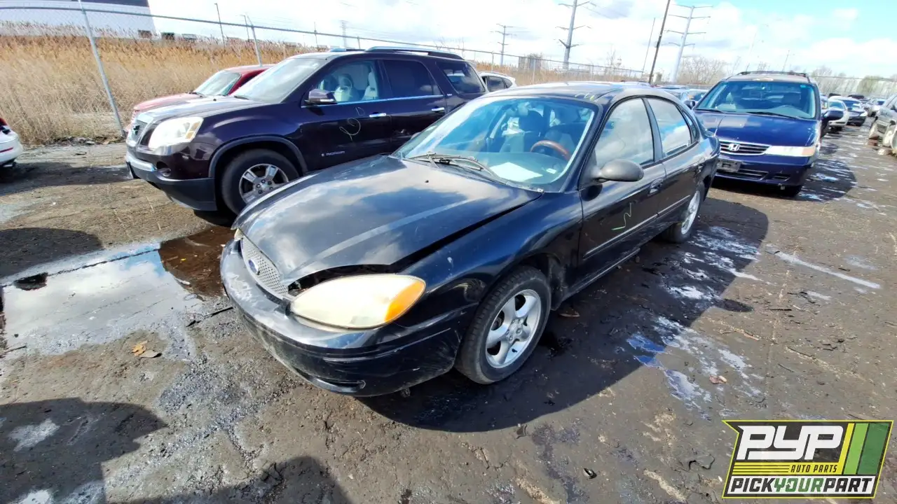 Photo of 2004 Ford Taurus