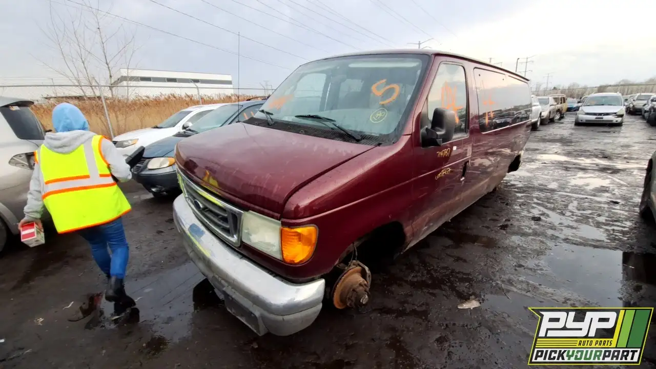 Photo of 2006 Ford E-350 Super Duty