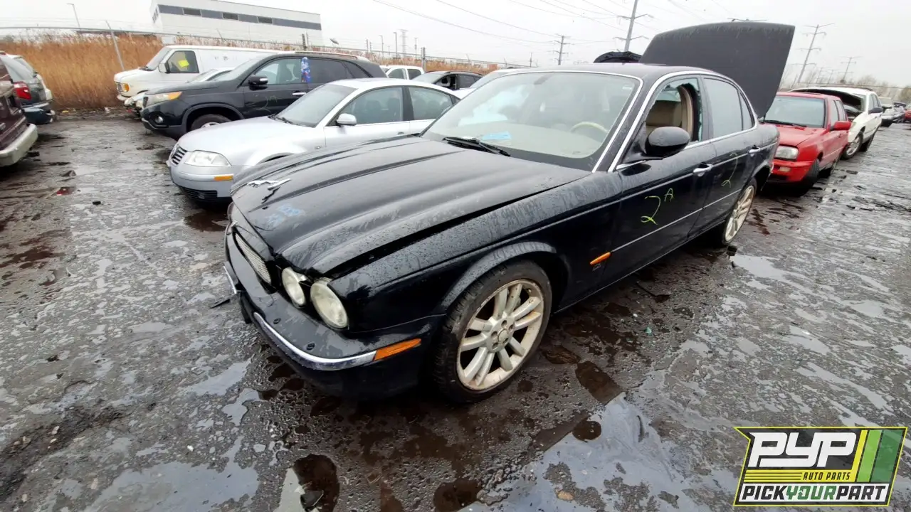 Photo of 2004 Jaguar Xjr