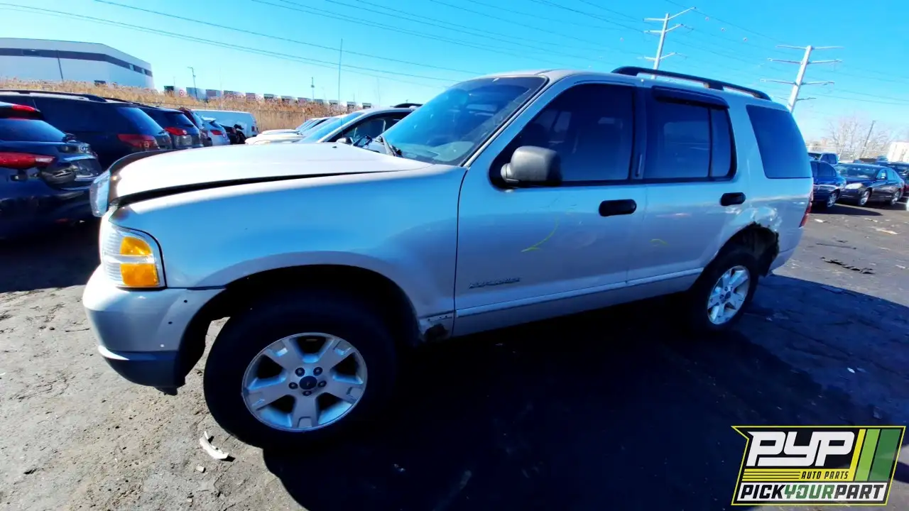Photo of 2004 Ford Explorer