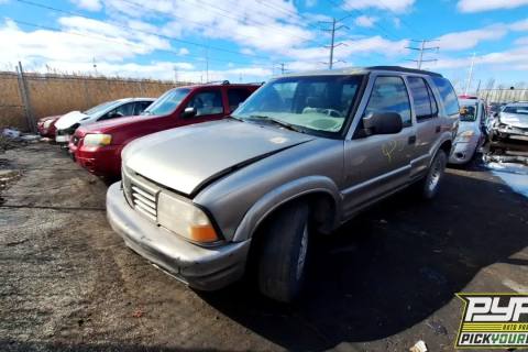 Photo of 2001 Oldsmobile Bravada