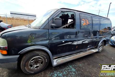 Photo of 2003 Chevrolet Express 1500