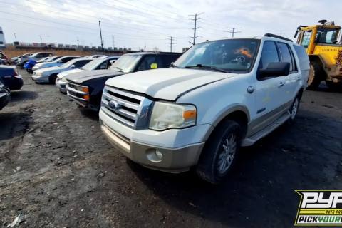 Photo of 2008 Ford Expedition