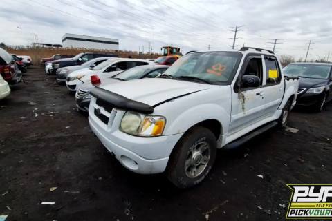 Photo of 2004 Ford Explorer Sport Trac