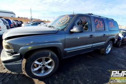 Photo of 2002 Chevrolet Suburban 1500