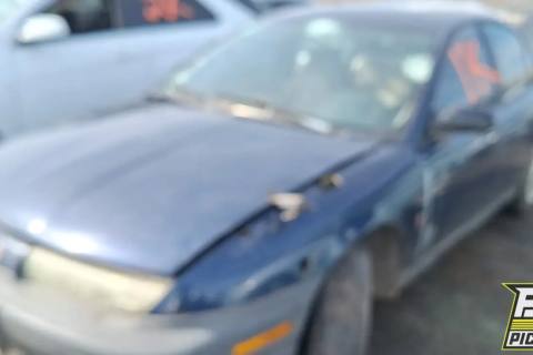 Photo of 1999 Saturn Sl