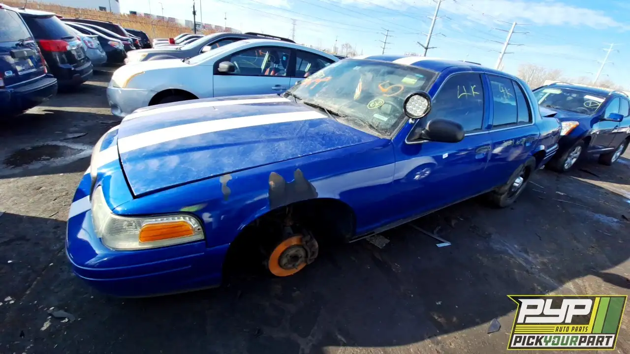 Photo of 2006 Ford Crown Victoria