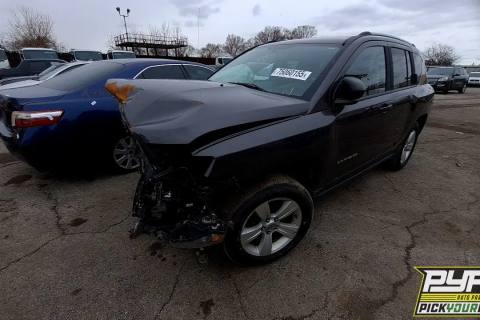 Photo of 2015 Jeep Compass