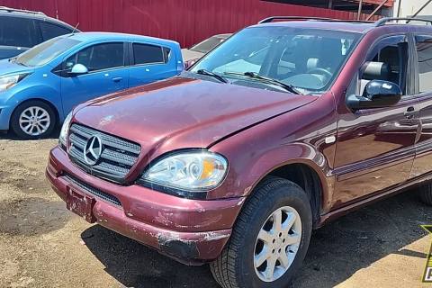 Photo of 1999 Mercedes-Benz Ml430