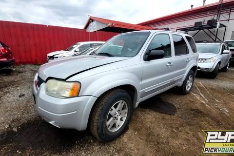 Photo of 2004 Ford Escape