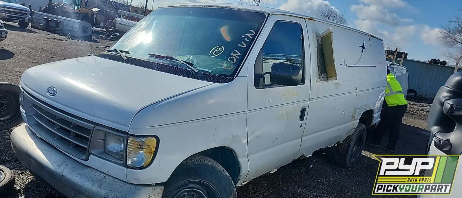 Photo of 1996 Ford E-250 Econoline