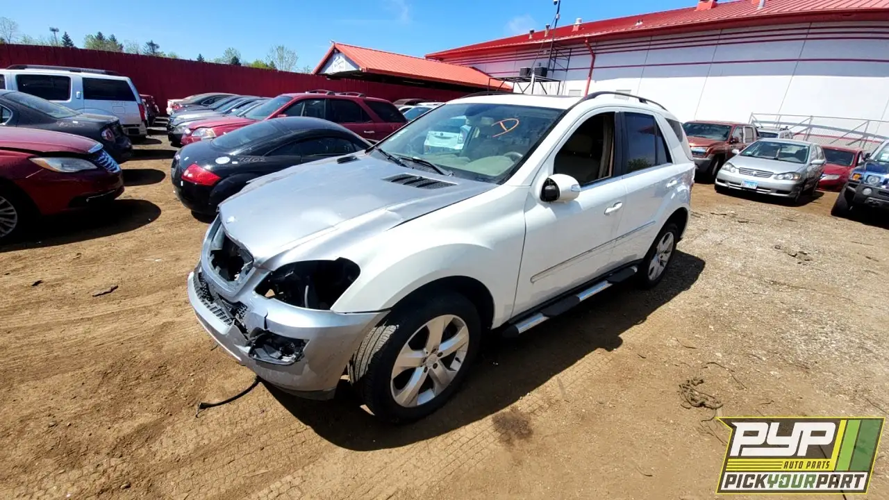 Photo of 2010 Mercedes-Benz Ml350