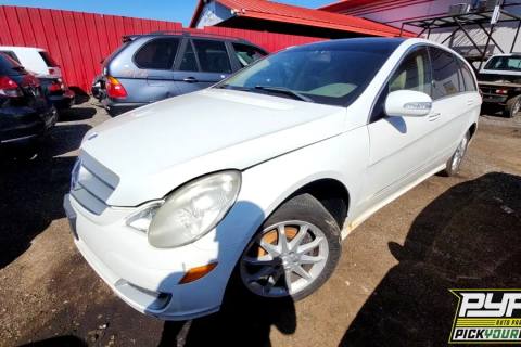 Photo of 2007 Mercedes-Benz R350