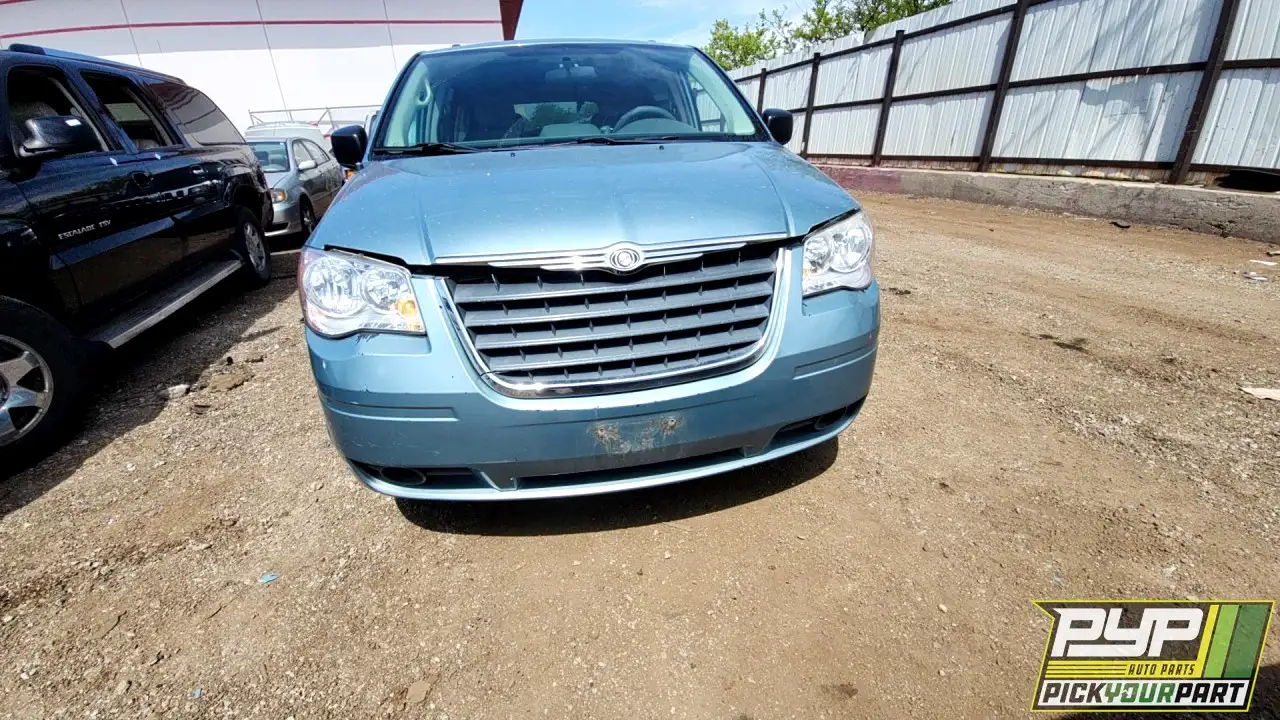 Photo of 2010 Chrysler Town & Country