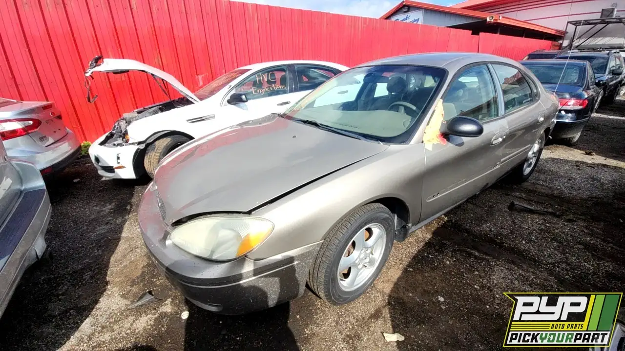 Photo of 2004 Ford Taurus