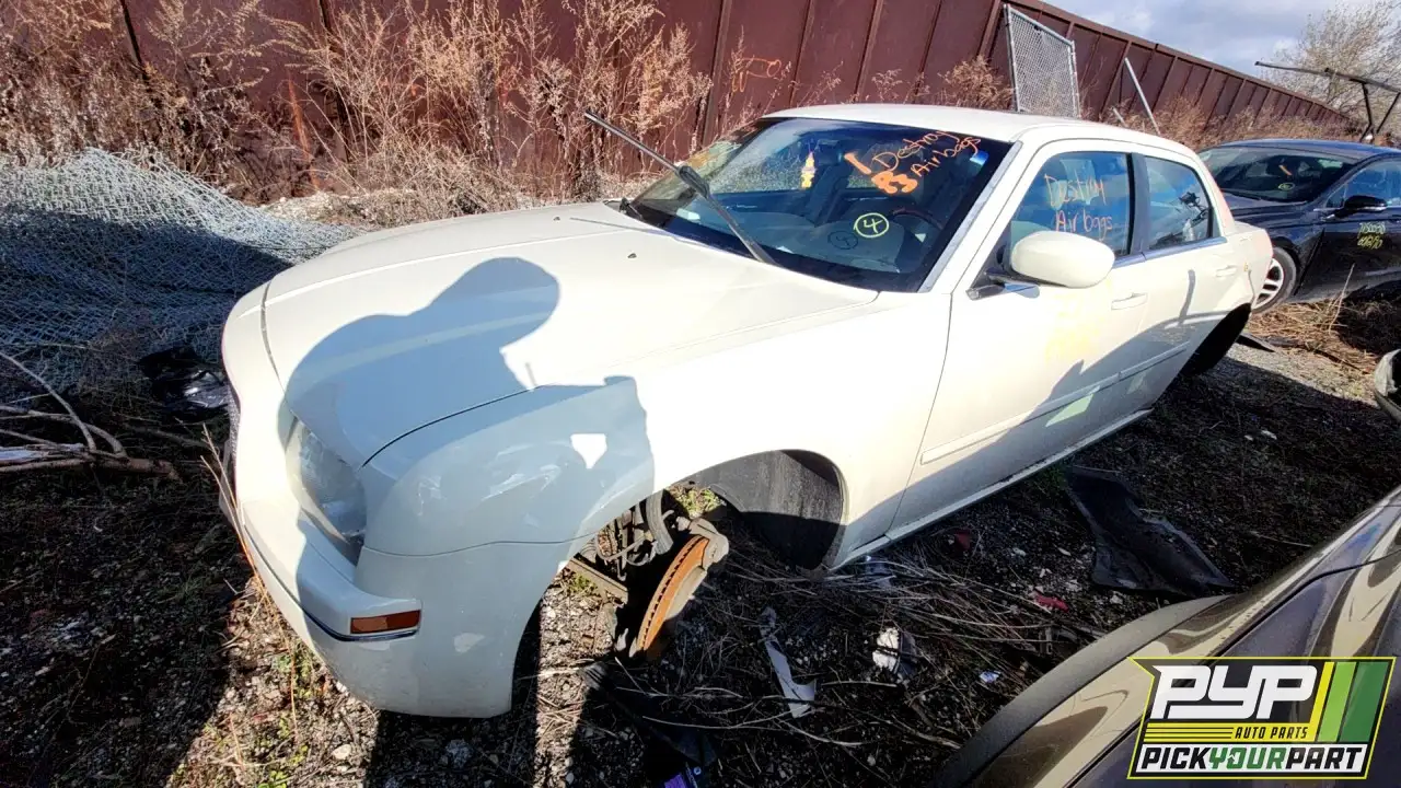 Photo of 2005 Chrysler 300