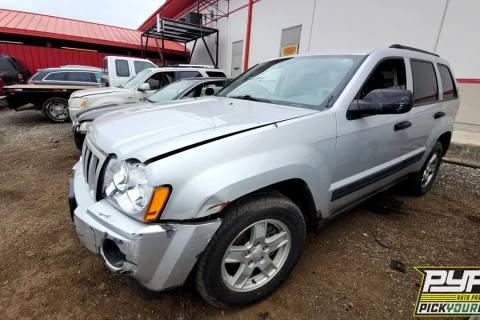 Photo of 2005 Jeep Grand Cherokee