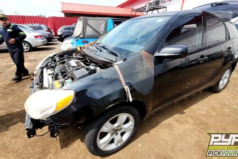 Photo of 2004 Toyota Matrix