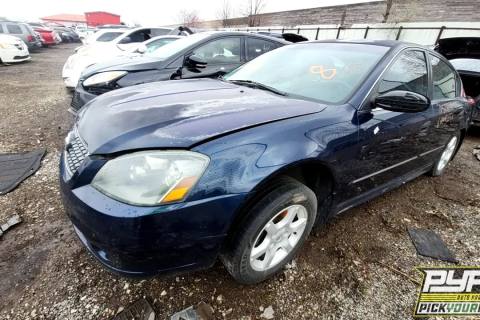 Photo of 2005 Nissan Altima